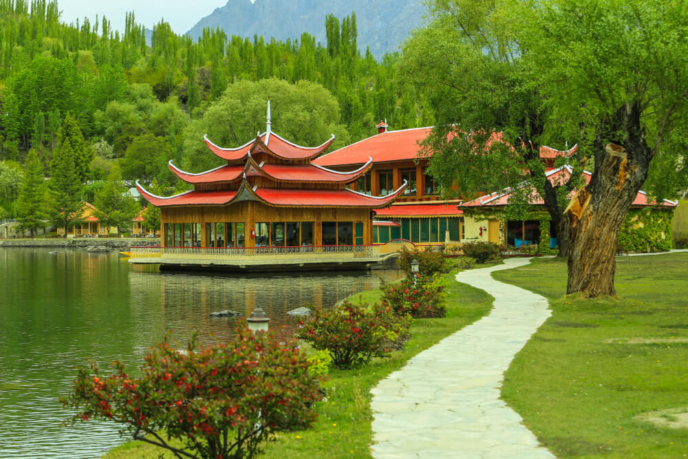 Trip to Shangri-La